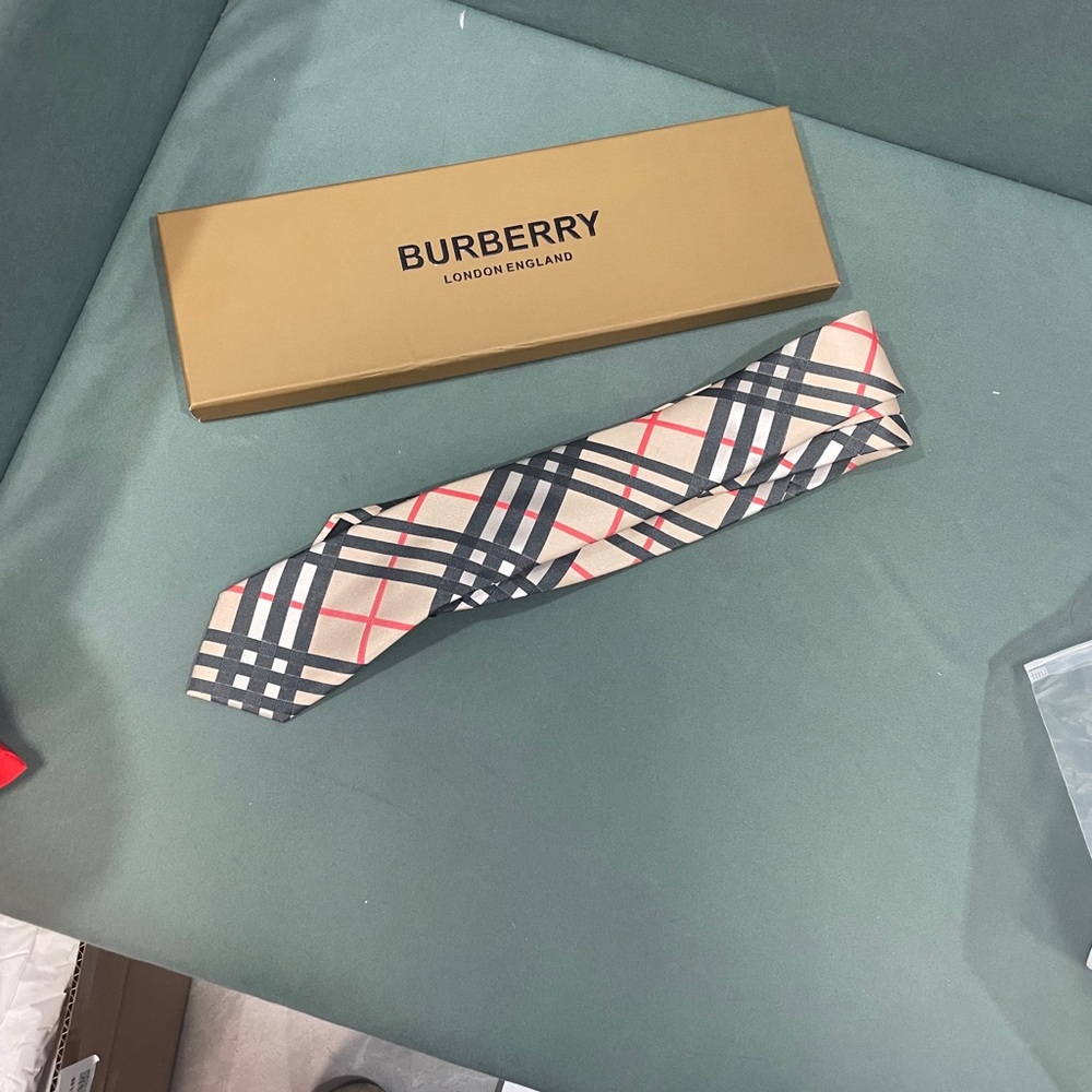 Burberry Men's Classic Check Tie - Black, Red, and Cream